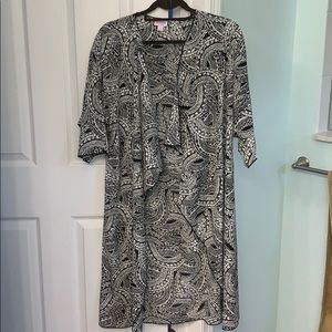 Lularoe Shirley, cardigan wrap, cover